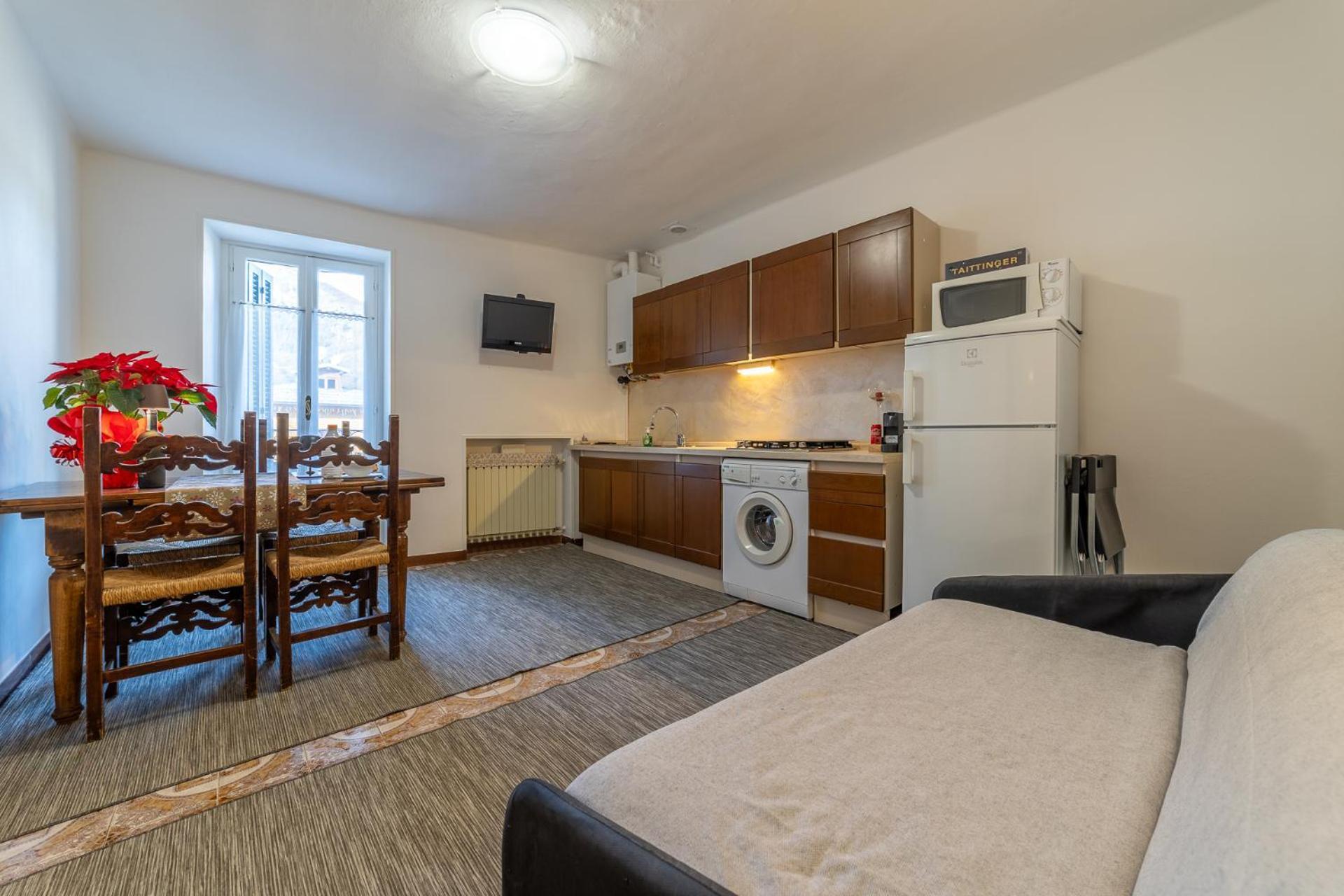 Casa Molinari Apartment ลีโมเน เปียมอนเต ภายนอก รูปภาพ
